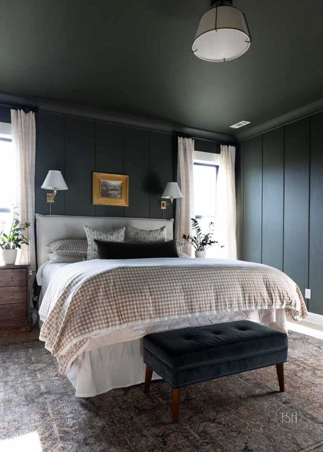Dark Green Bedroom Refresh - The Seasonal Homestead