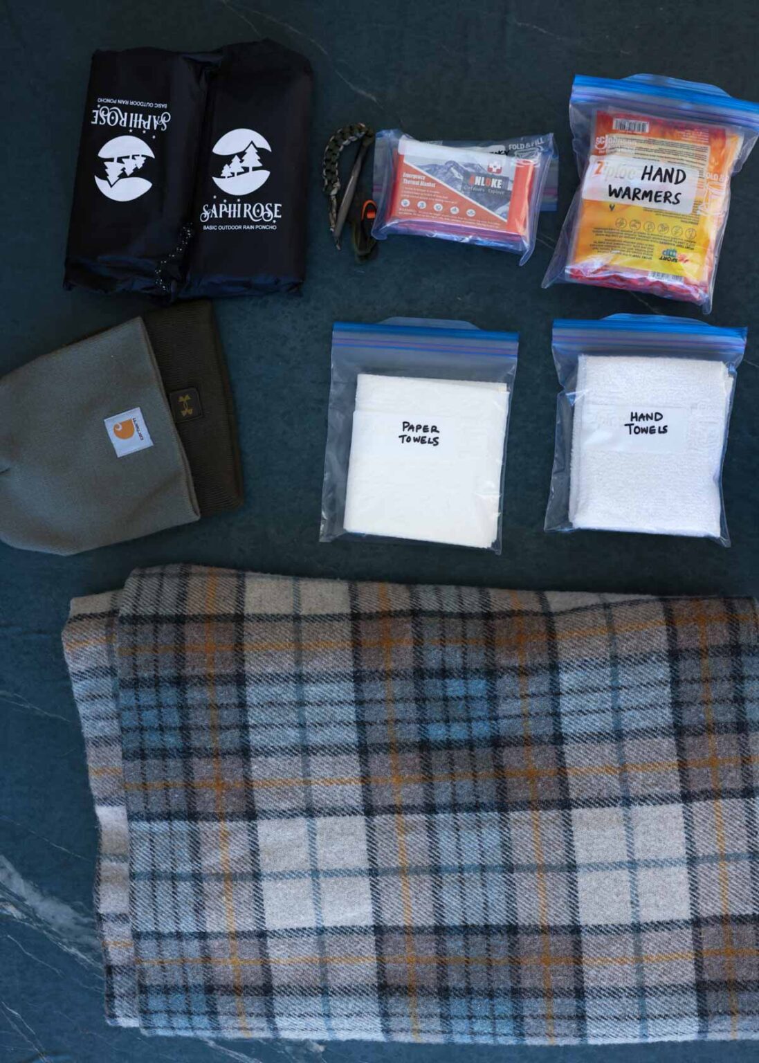 How to Build a Winter Emergency Car Kit & printable checklist - The ...